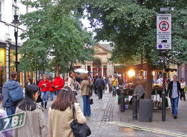 applecoventgarden02.jpg